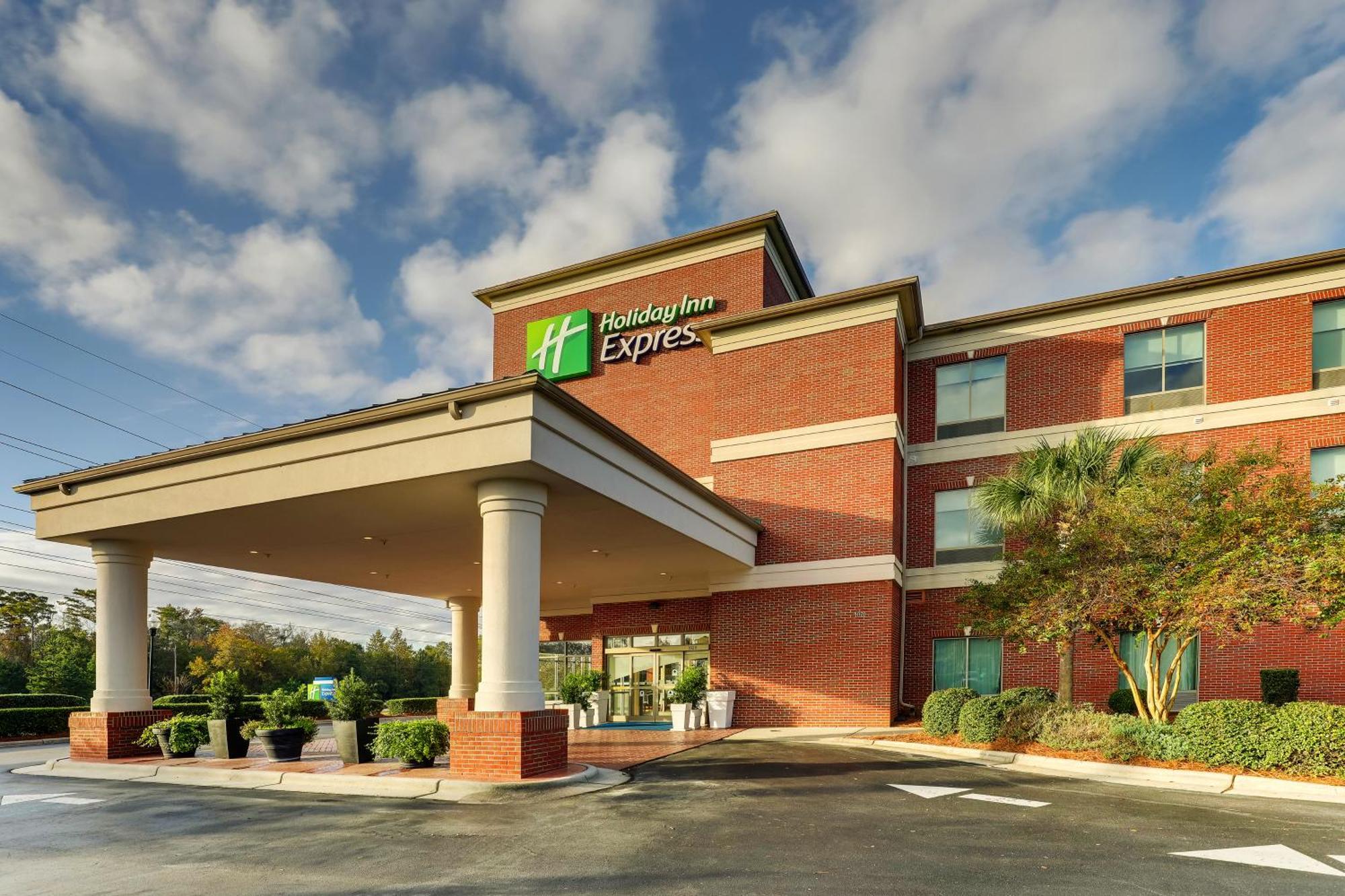 Holiday Inn Express Leland - Wilmington Area, An Ihg Hotel Kültér fotó